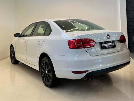 VolksWagen JETTA Comfortline 2.0 T.Flex 8V 4p Tipt.