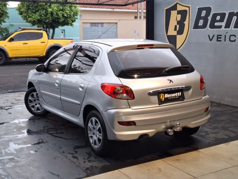 Peugeot 207 XR 1.4 Flex 8V 5p