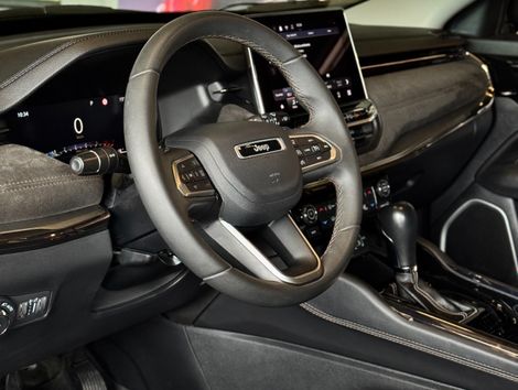 Jeep Commander Limited T270 1.3 TB Flex Aut.