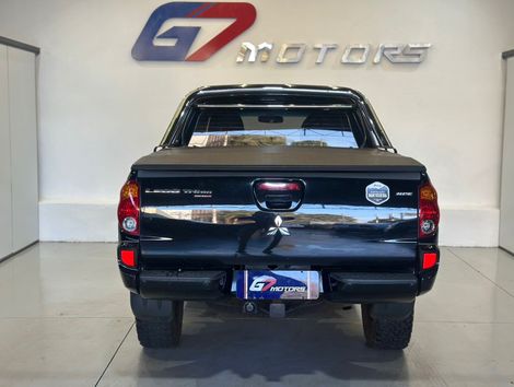 Mitsubishi L200 Triton HPE 3.2 CD TB Int.Diesel Aut