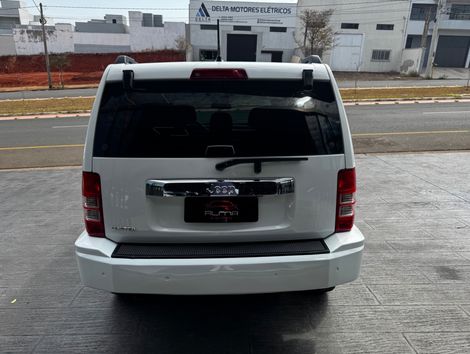 Jeep Cherokee Limited 3.7 4x4 V6 12V Aut.