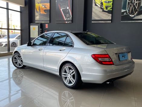 Mercedes C-180 CGI Classic 1.8 16V 156cv Aut.