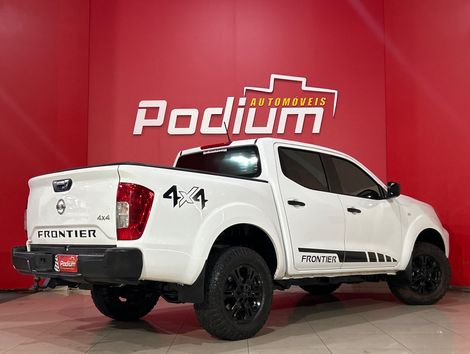 Nissan Frontier S CD 4x4 2.3 TB Diesel Mec.