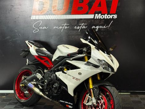 TRIUMPH DAYTONA 675R