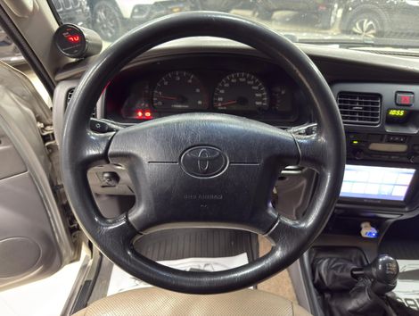 Toyota Hilux CD DX 4x4 3.0 8V 90cv Diesel