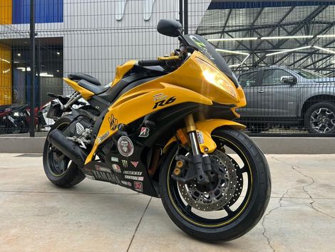 YAMAHA YZF R-6 600
