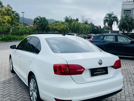 VolksWagen JETTA Comfortline 2.0 T.Flex 8V 4p Tipt.
