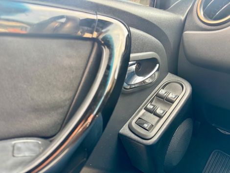 Renault DUSTER DAKAR 4x2 1.6 Hi-Flex 16V Mec.