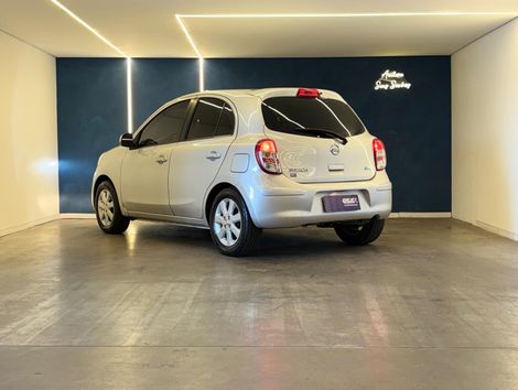 Nissan MARCH SV 1.6 16V Flex Fuel