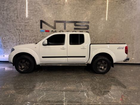 Nissan Frontier XE  CD 4x4 2.5 TB Diesel