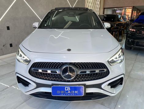 Mercedes AMG LINE