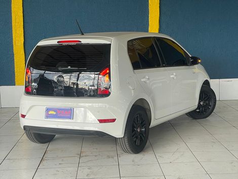 VolksWagen up! move 1.0 Total Flex 12V 5p