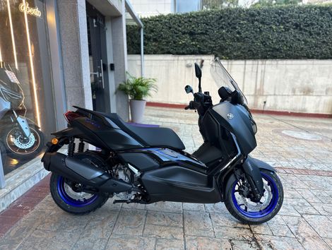 YAMAHA CONNECTED