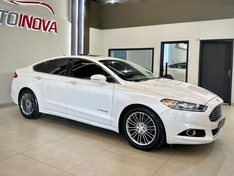 Ford Fusion Titanium 2.0 145cv Aut. (Híbrido)