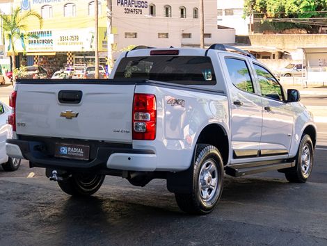 Chevrolet S10 Pick-Up LS 2.8 TDI 4x4 CD Dies. Mec.