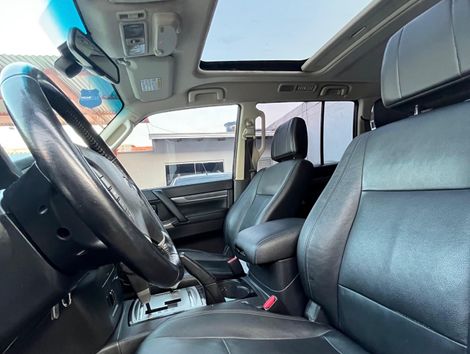 Mitsubishi Pajero HPE Full 3.2 4x4 T.I.Dies. 5p Aut