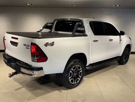 Toyota Hilux CD SRV 4x4 2.8 TDI Diesel Aut.