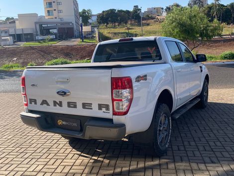 Ford Ranger XLS 2.2 4x4 CD Diesel Aut.