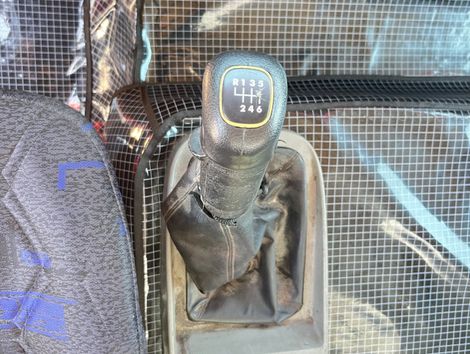 VOLKSWAGEN 13-180/13-180 E Worker 2p (diesel)