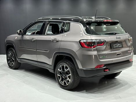 Jeep COMPASS TRAILHAWK 2.0 4x4 Dies. 16V Aut.