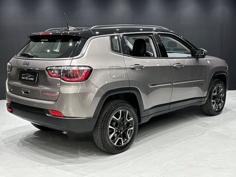 Jeep COMPASS TRAILHAWK 2.0 4x4 Dies. 16V Aut.