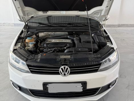 VolksWagen JETTA Highline 2.0 TSI 16V 4p Tiptronic