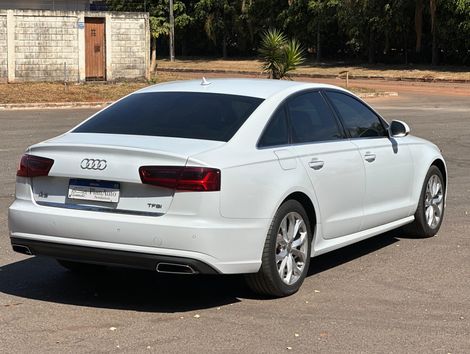 Audi A6 2.0 TFSI 252cv S tronic 4p