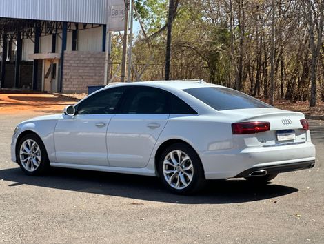 Audi A6 2.0 TFSI 252cv S tronic 4p