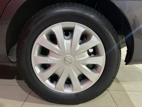 Nissan VERSA V-DRIVE Esp.Ed. 1.6 16v Flex Aut.