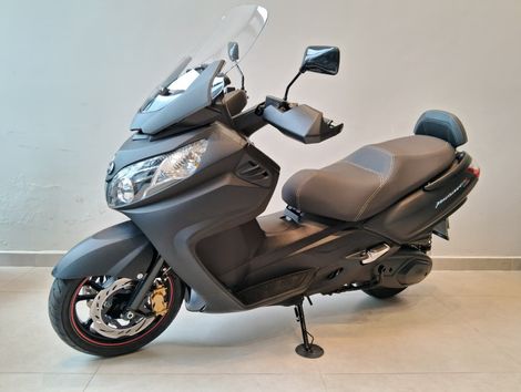 DAFRA MAXSYM 400i