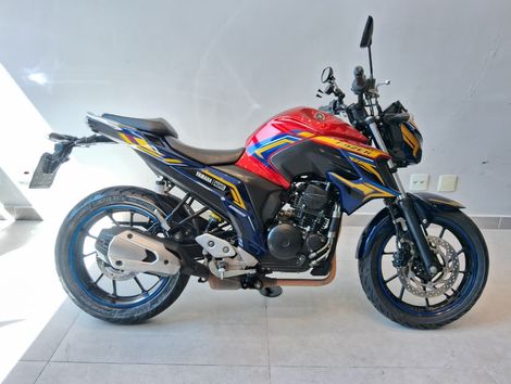 YAMAHA FZ25 250 FAZER CAPITÃ MARVEL FLEX
