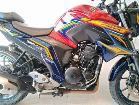 YAMAHA FZ25 250 FAZER CAPITÃ MARVEL FLEX