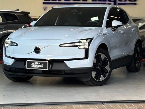 Volvo EX30 E60 Core (Elétrico)