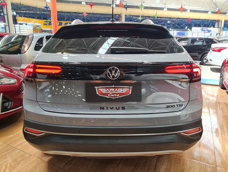 VolksWagen Nivus Highline 1.0 200 TSI Flex Aut.