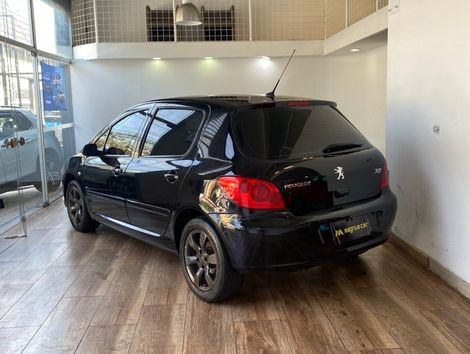 Peugeot 307 Feline/Griff/Premi. 2.0 Flex 5p Aut.