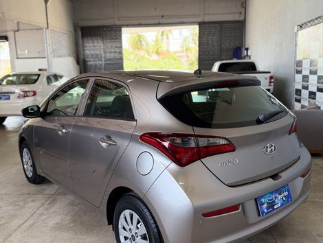 Hyundai HB20 Unique 1.0 Flex 12V Mec.