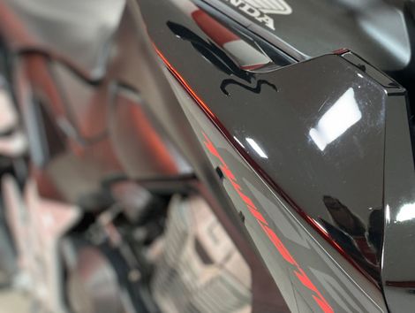 HONDA CB 300F Twister Flex