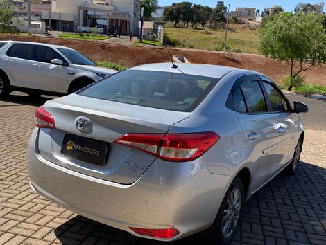 Toyota YARIS XL Sedan 1.5 Flex 16V 4p Aut.