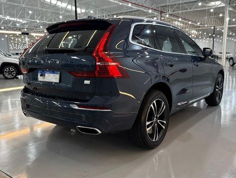 Volvo XC 60 T-8 MOMENTUM 2.0 (Híbrido)