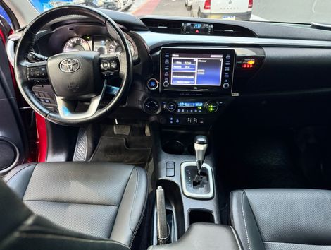 Toyota Hilux CD SRX 4x4 2.8 TDI 16V Diesel Aut.