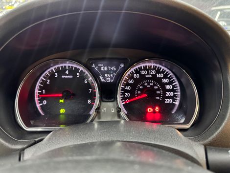Nissan VERSA UNIQUE 1.6 16V Flex 4p Mec.