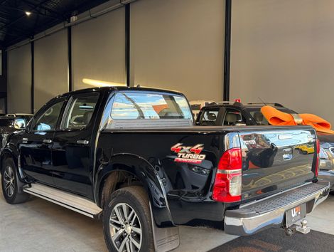 Toyota Hilux SW4 SRV D4-D 4x4 3.0 TDI Dies. Aut