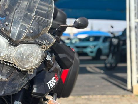 TRIUMPH TIGER 800 XC