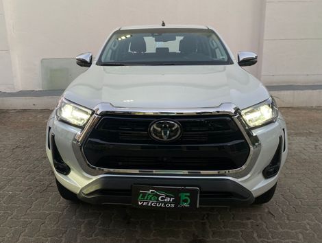 Toyota Hilux CD SRX Plus 4x4 2.8 TDI Die. Aut.