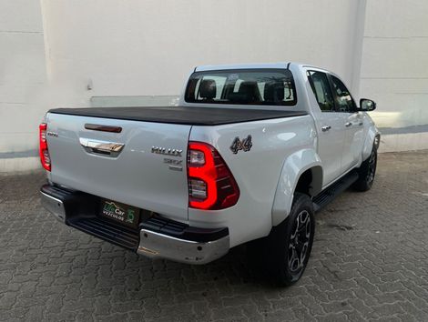 Toyota Hilux CD SRX Plus 4x4 2.8 TDI Die. Aut.