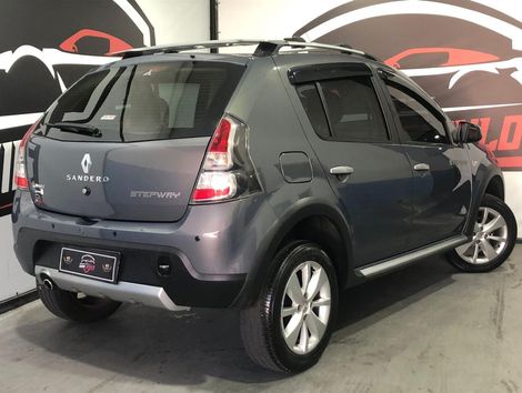 Renault SANDERO STEPWAY Hi-Flex 1.6 16V 5p