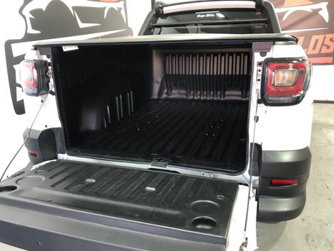 Fiat Strada Freedom 1.3 Flex 8V  CS Plus