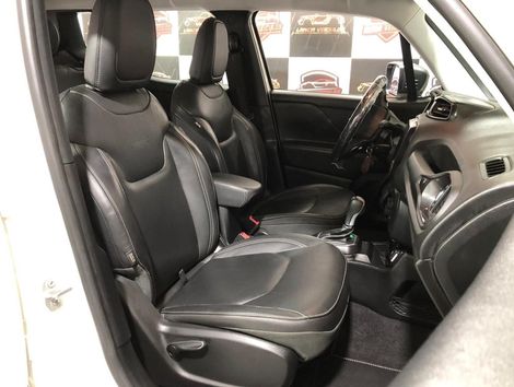 Jeep Renegade Long. T270 1.3 TB 4x2 Flex Aut.
