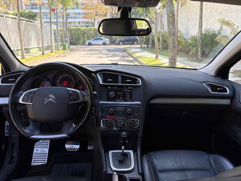 Citroën C4 LOUNGE Tendance 1.6 Turbo 4p Aut