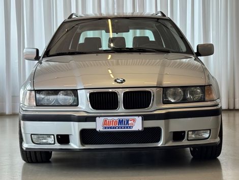 BMW 328i Touring/Sport